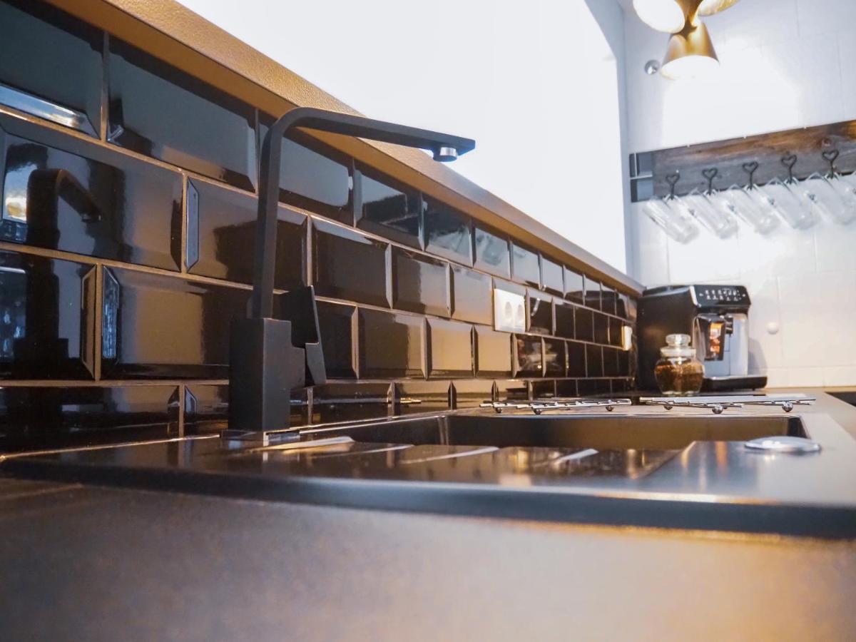 Küche/Küchenzeile in der Unterkunft ALPENLIEBE - Sauna & Whirlpool - APARTments