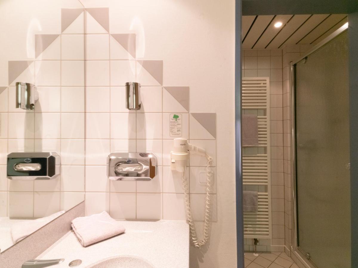 Hotel am Stadtpark - Housity