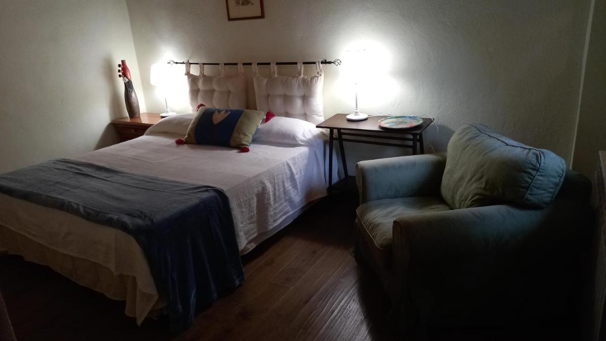 Casa intera tra le colline e le vigne del Dolcetto - Housity