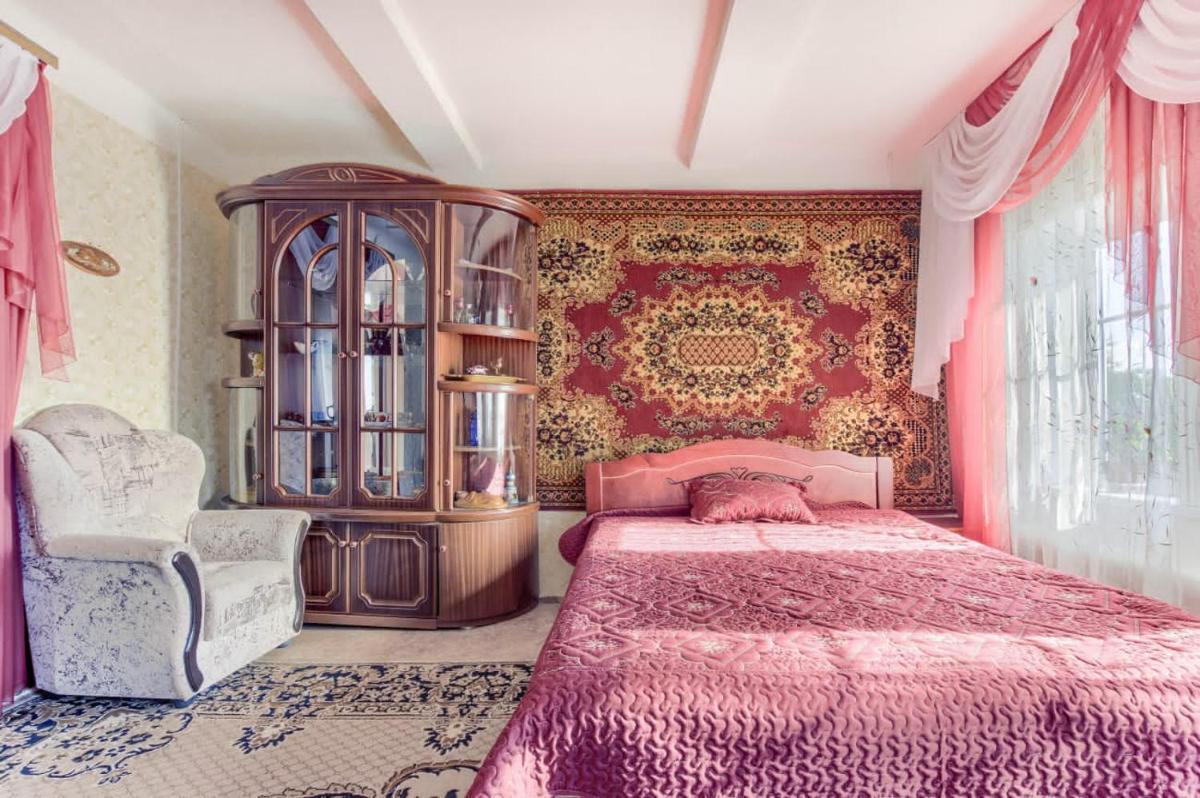 Borisova usad ba - Housity