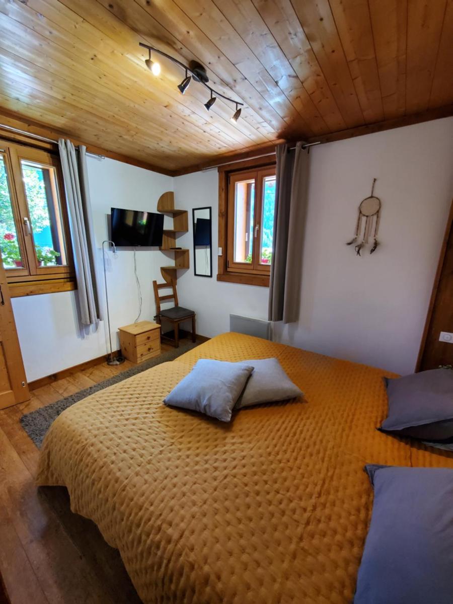 Chaleureux 2 pièces avec terrasse à Seez - Housity