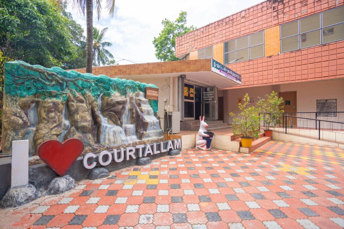 Hotel TamilNadu, Courtallam I - Housity