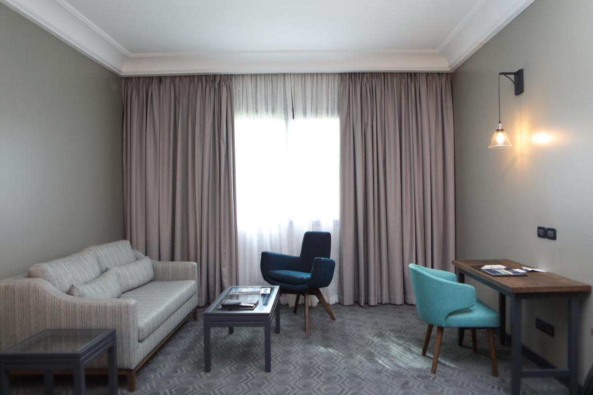 Suitetrails - Fiesta Royale Hotel