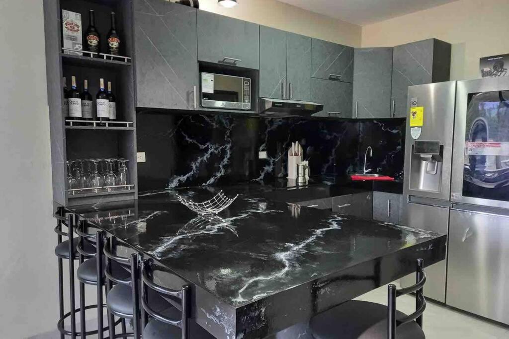 Reina Beatriz - Villa del Rey - Housity