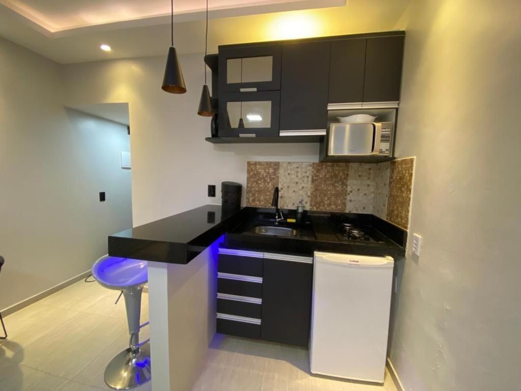 402 Lindo Flat mobiliado Praia de Iracema - Housity
