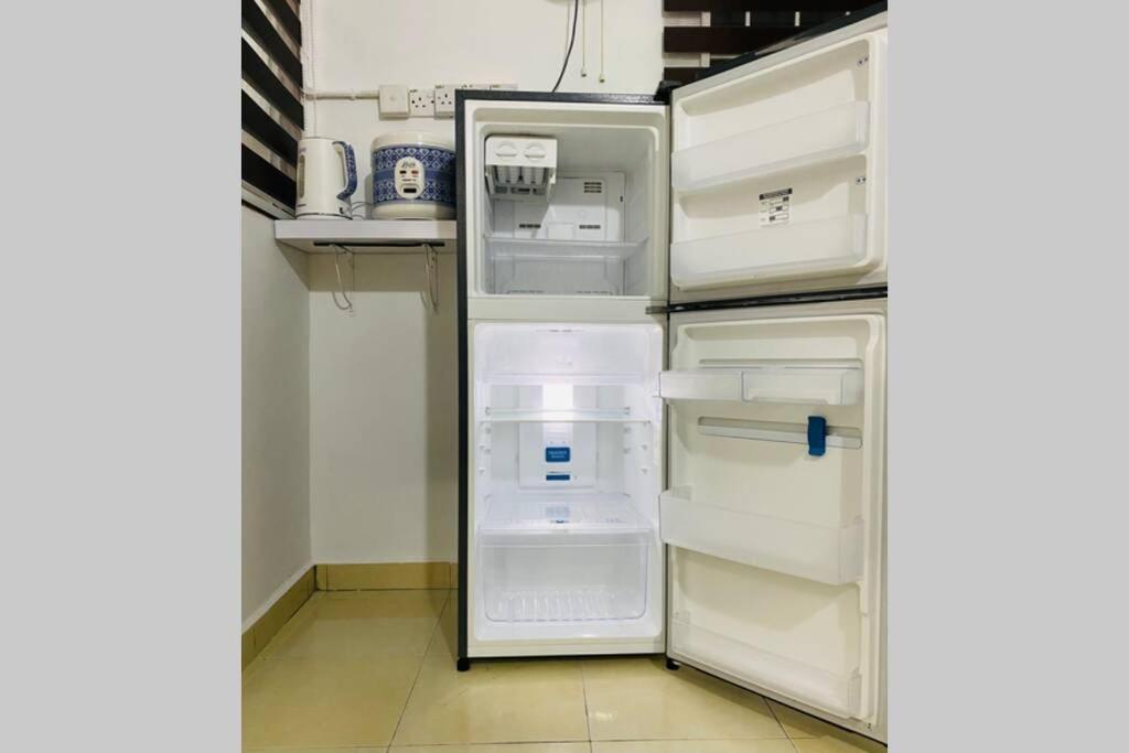Suitetrails - Zee Homestay Alor Setar Rumah Semi-D + FREE WIFI + NETFLIX