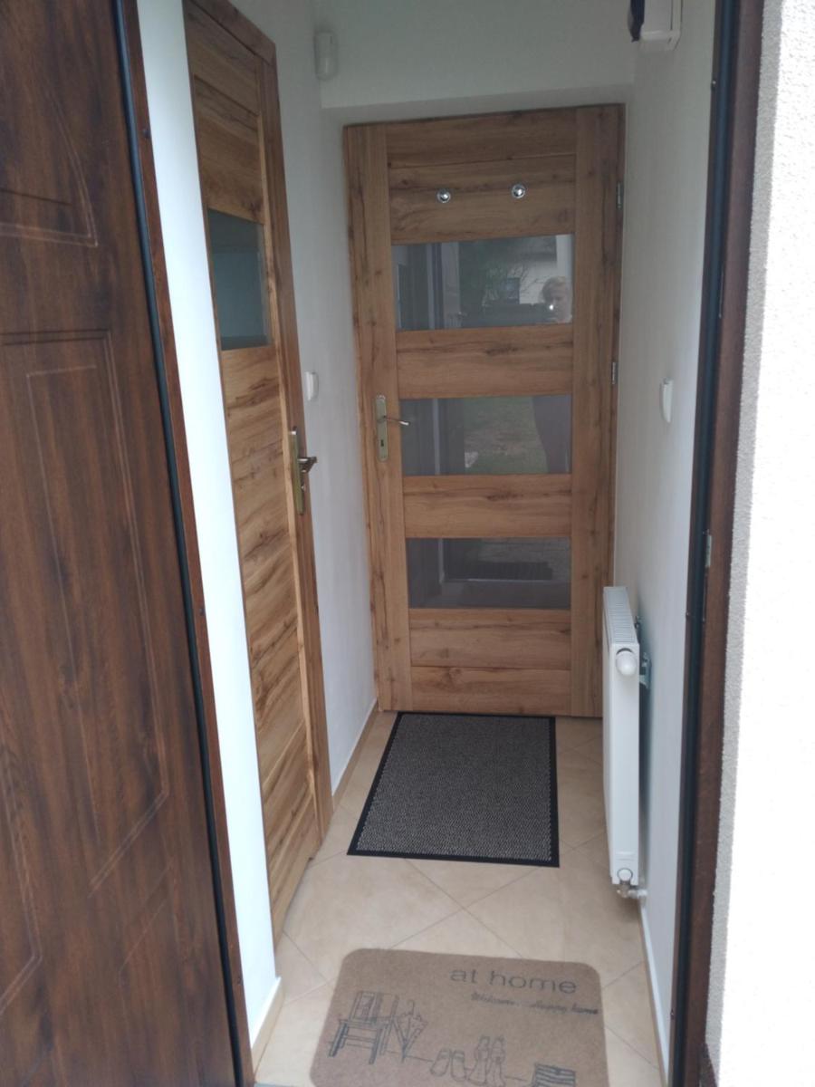 Uroczy domek - Housity