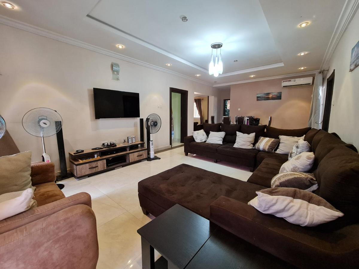 Lovely 4 Bedroom around Ogba, Ikeja, Lagos - Housity