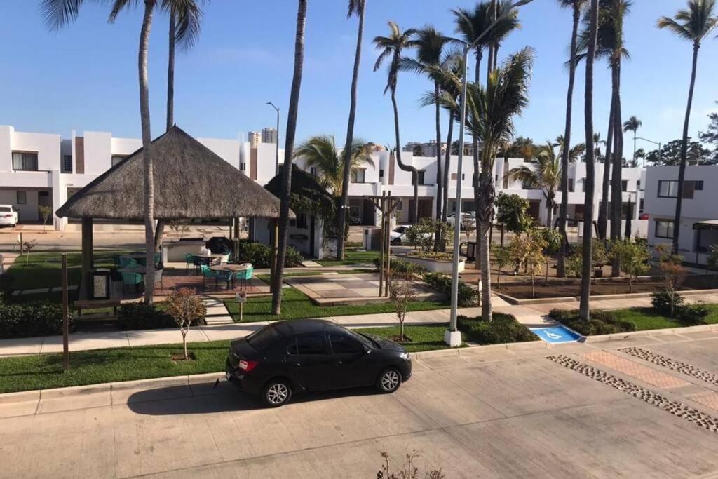 Nice House w/ shared pool and close to the beach at Mazatlan - Housity