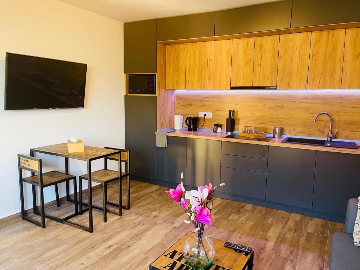 Villa 112 - Housity