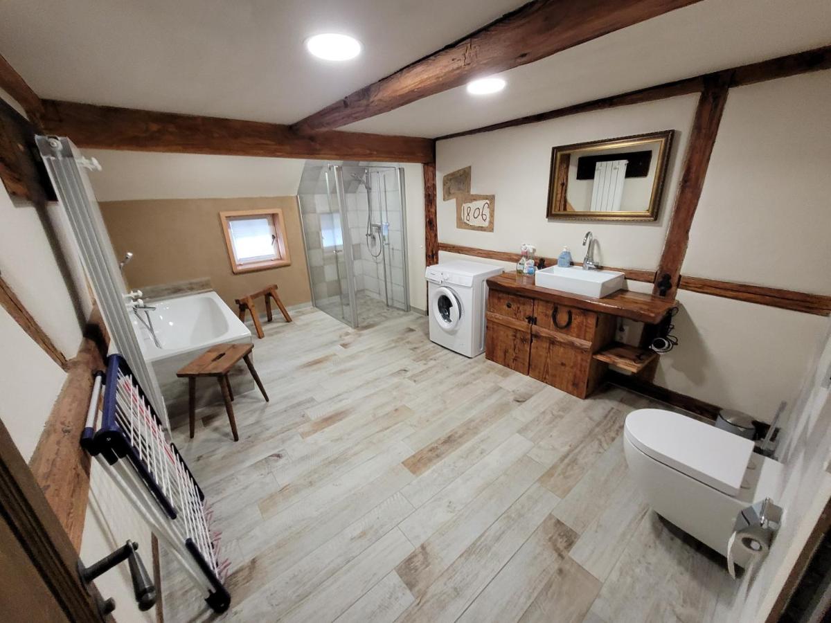 Pferdehof am Burgsberg, Ferienzimmer, Monteurzimmer - Housity