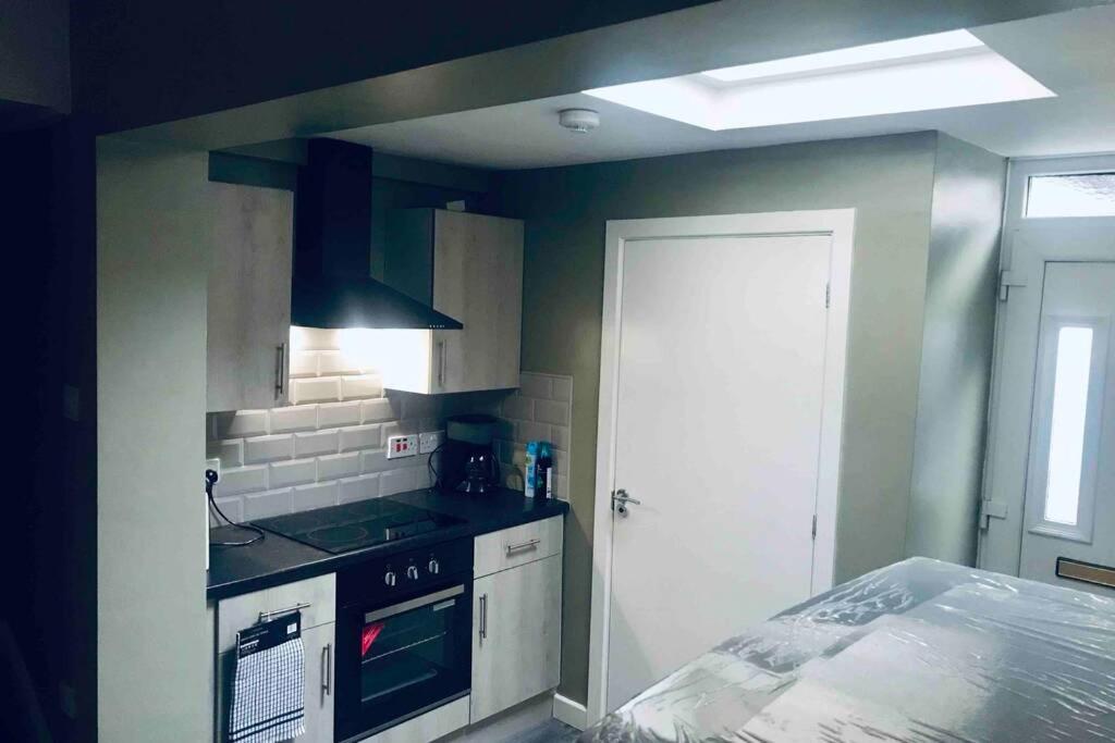 Eson House - Housity