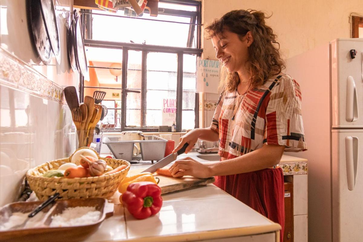 Hostel Mirador - Housity