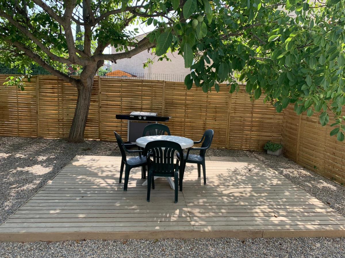 Location studio entre garrigue et mer - Housity