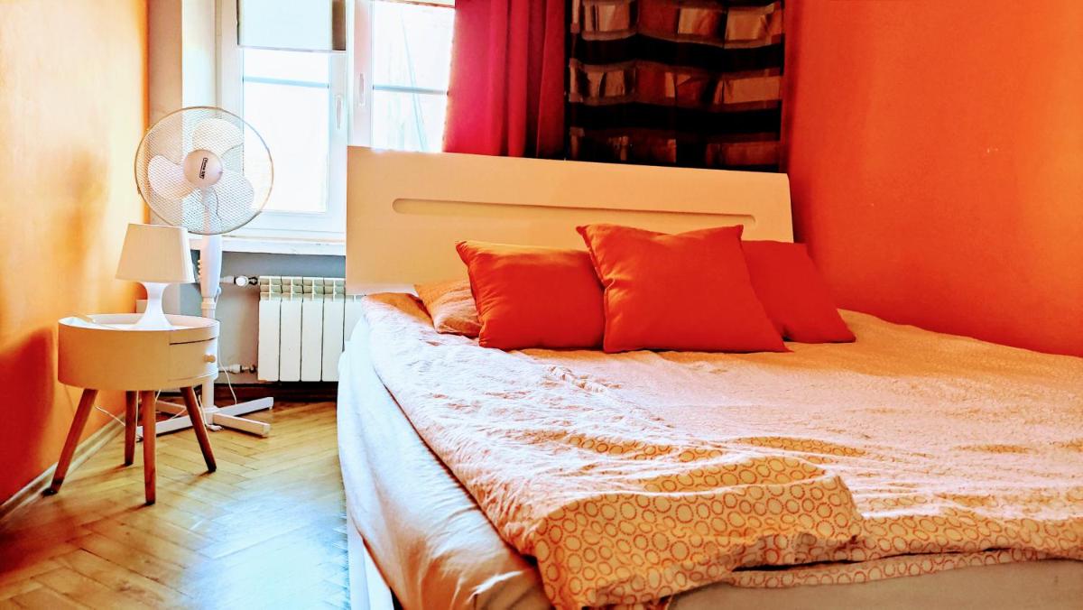 Rynek Starego Miasta Old Town Market Square - 2 bedrooms apartment - Housity
