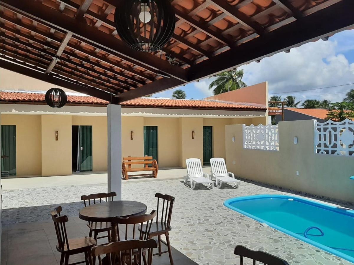 Chalés Sol de Milagres - Housity