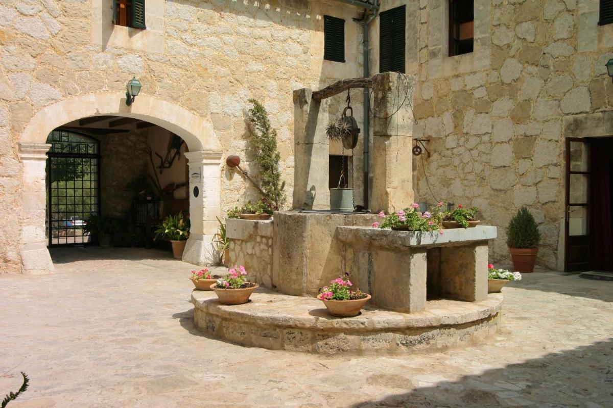 Imagen de la galería de Monnaber Nou Finca Hotel & Spa, en Campanet