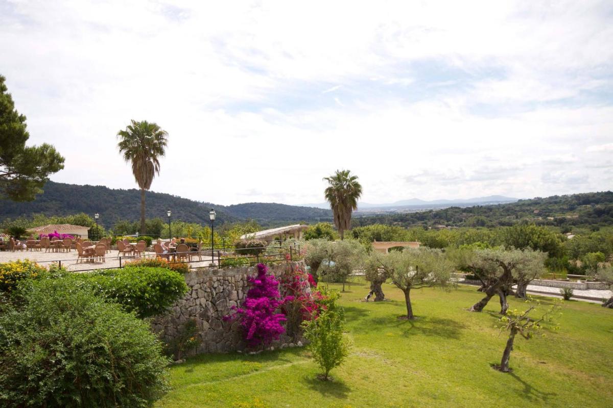 Paisaje cerca de este hotel