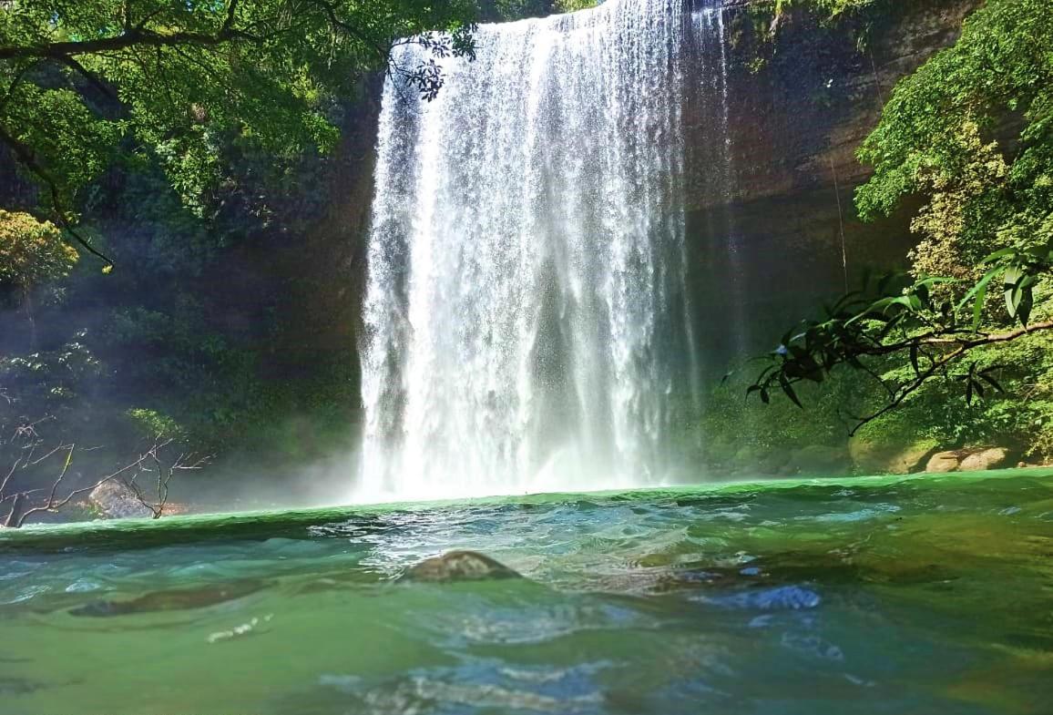 Senderismo Cascadas Mesetas - Housity