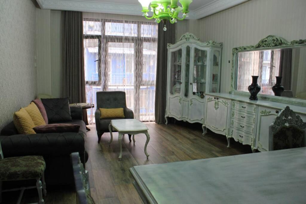 Elegant 1-bed room apartment - Housity