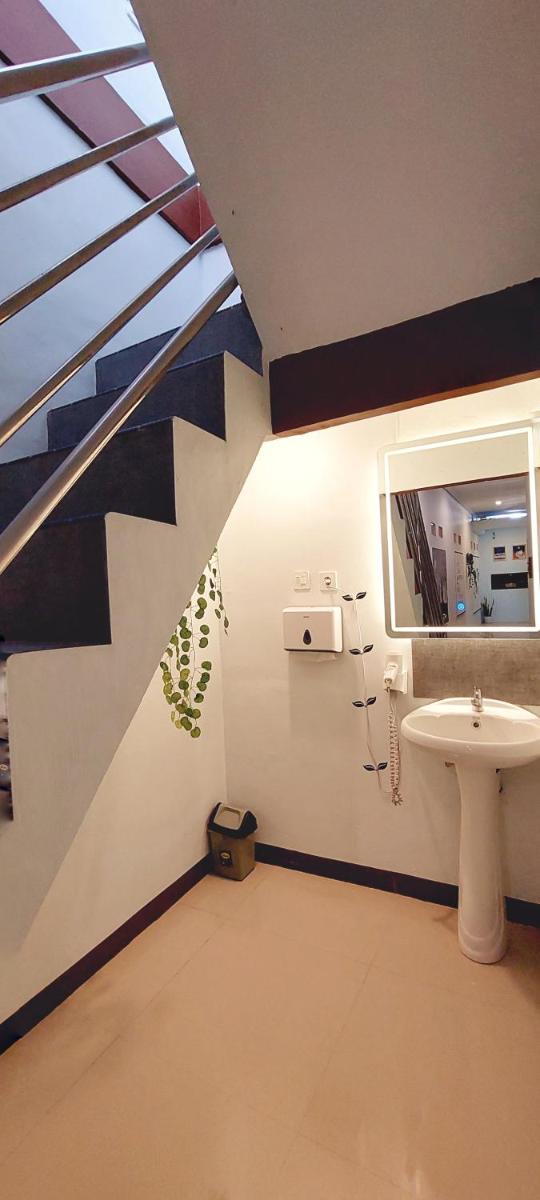 ROOM Ijen Hostel - Housity
