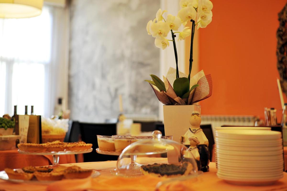 Hotel Tigullio - Housity