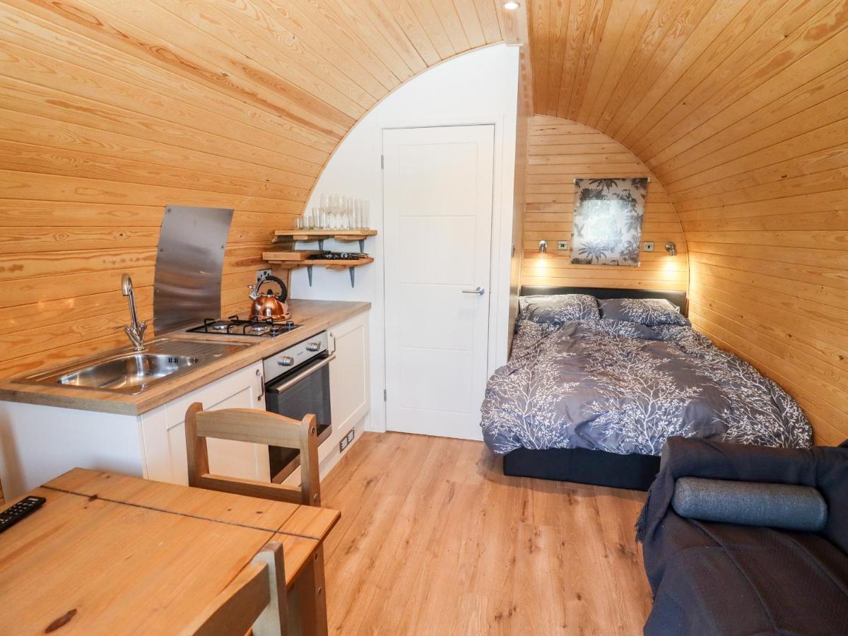 Gander Pod - Housity