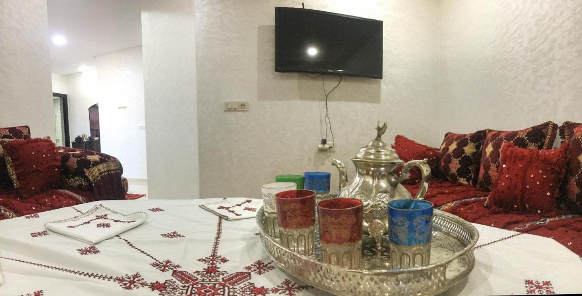 Historic & Quiet Family apartment with 2 BR & 2 WC - Hizvo