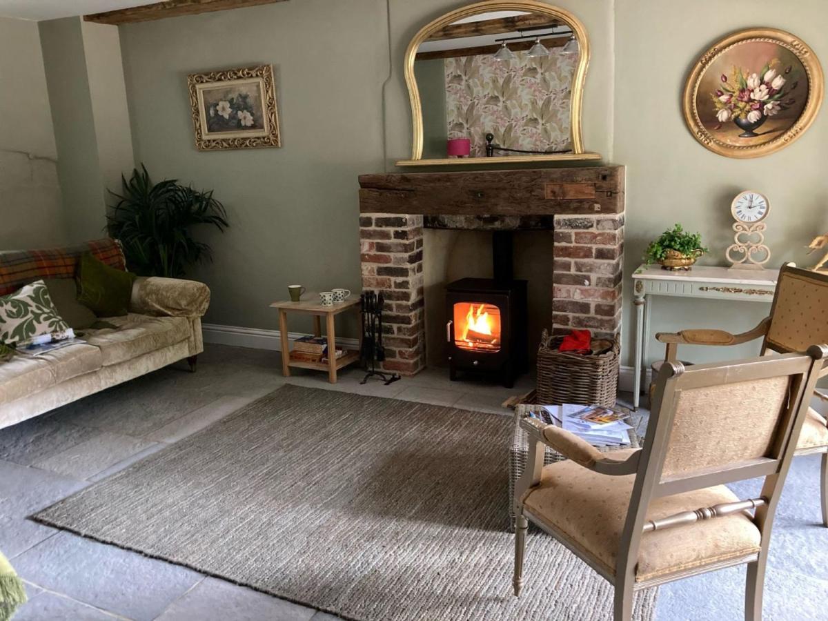 The Mill Retreat - Housity
