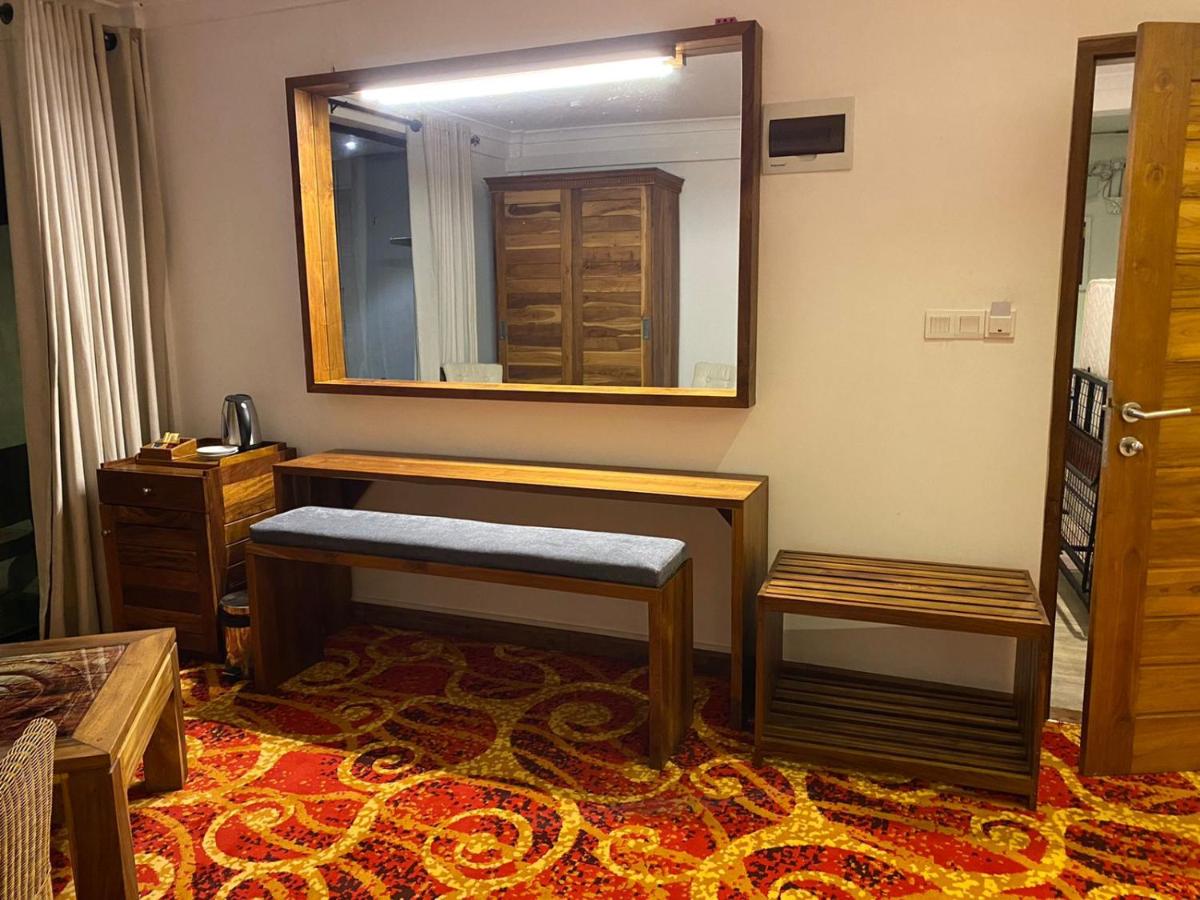 Lakewood Residence - Housity