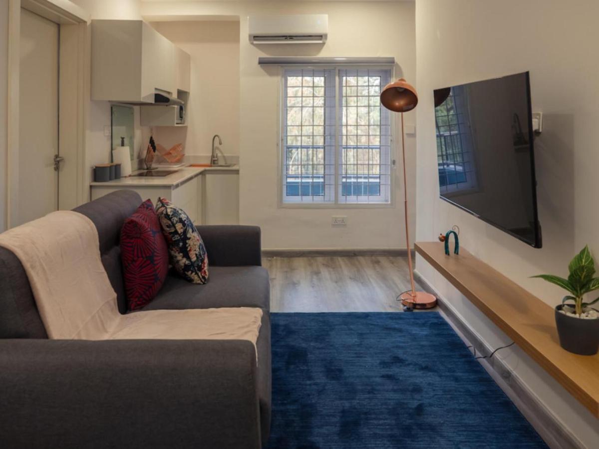 Yellow Door Apartments - Housity