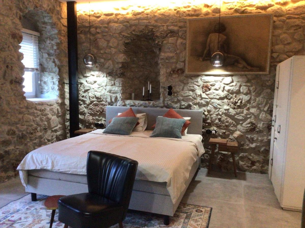 Laryssiou Suite - Housity