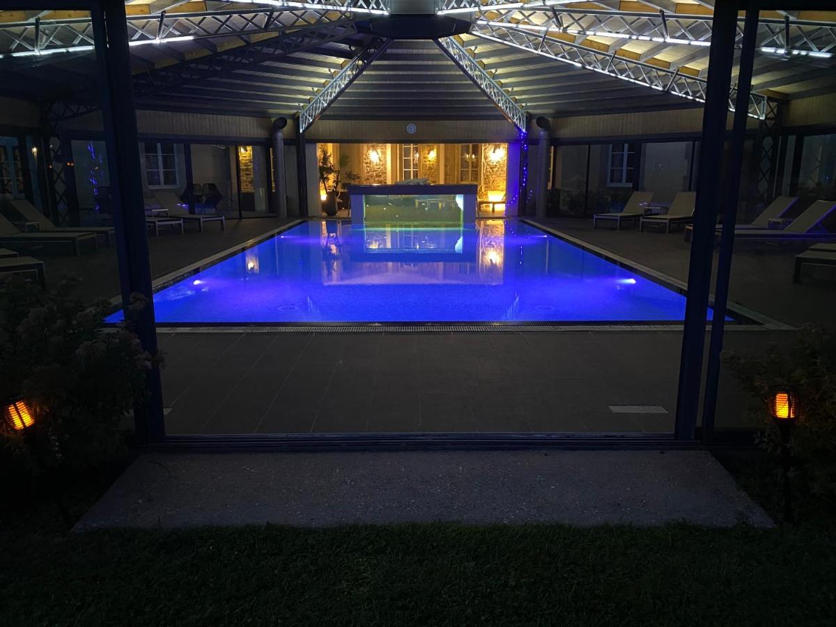 Piscine de l'établissement Le 1837 ou située à proximité