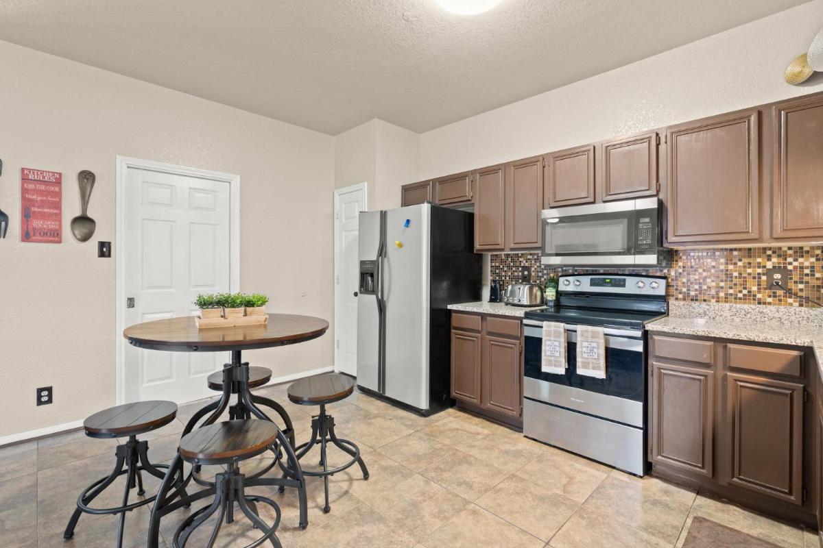 Ethernet Staycation Extended Transition Lodging - Housity