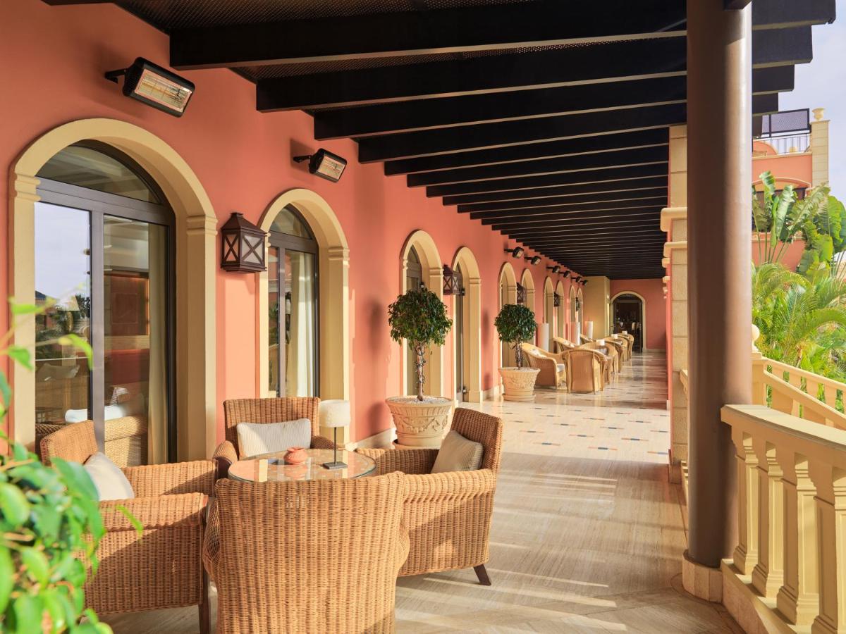 Un balcón o terraza de Hotel Las Madrigueras Golf Resort & Spa - Adults Only