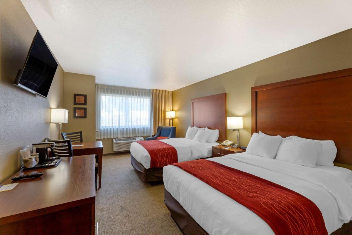 Comfort Inn River's Edge - Housity