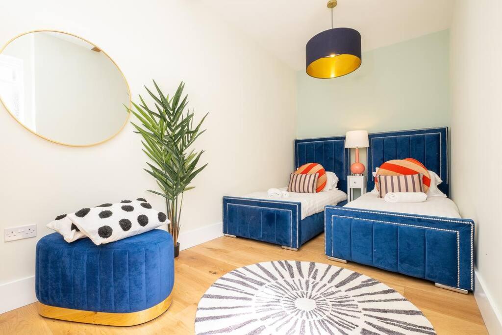 Boutique style 3-bed house with Private Terrace - Housity