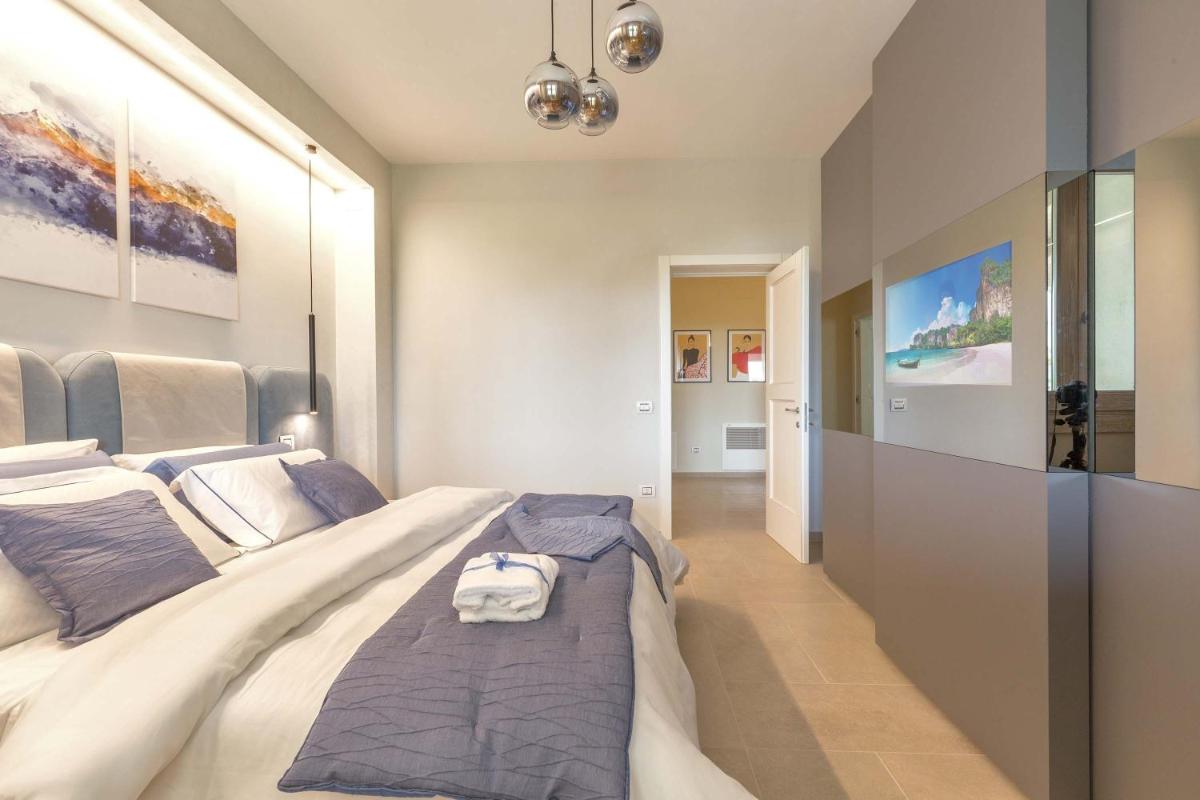 Villa Marodi' Luxury House by BarbarHouse - Housity