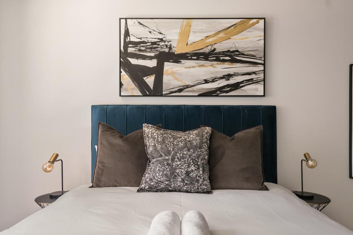 Hyde Park House Apartments - Housity