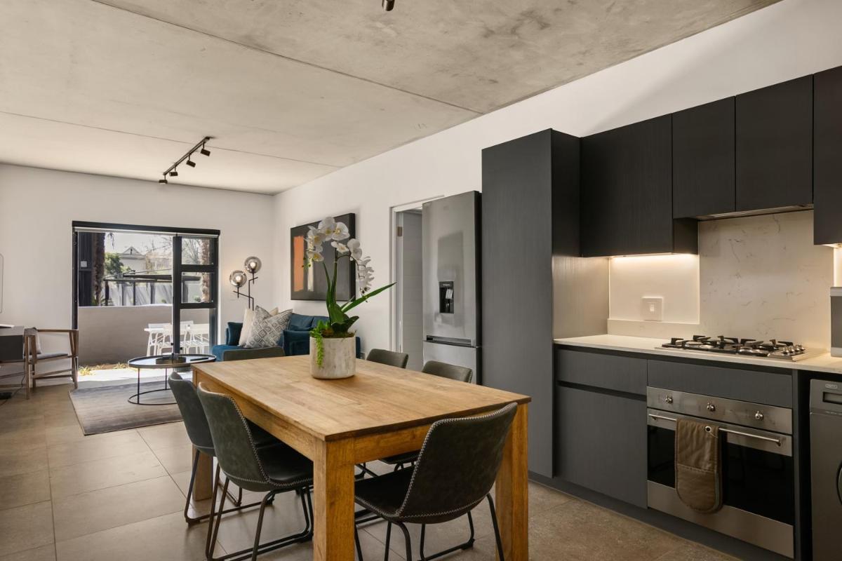 Hyde Park House Apartments - Housity