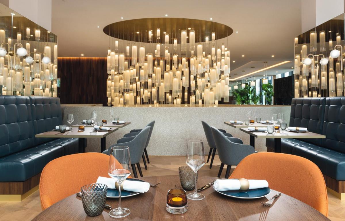 Suitetrails - Mövenpick Hotel Basel