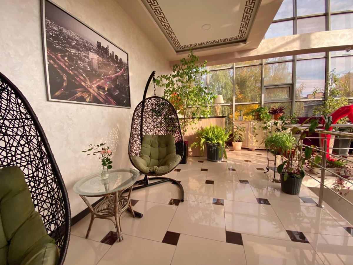 Mojo hotel - Housity