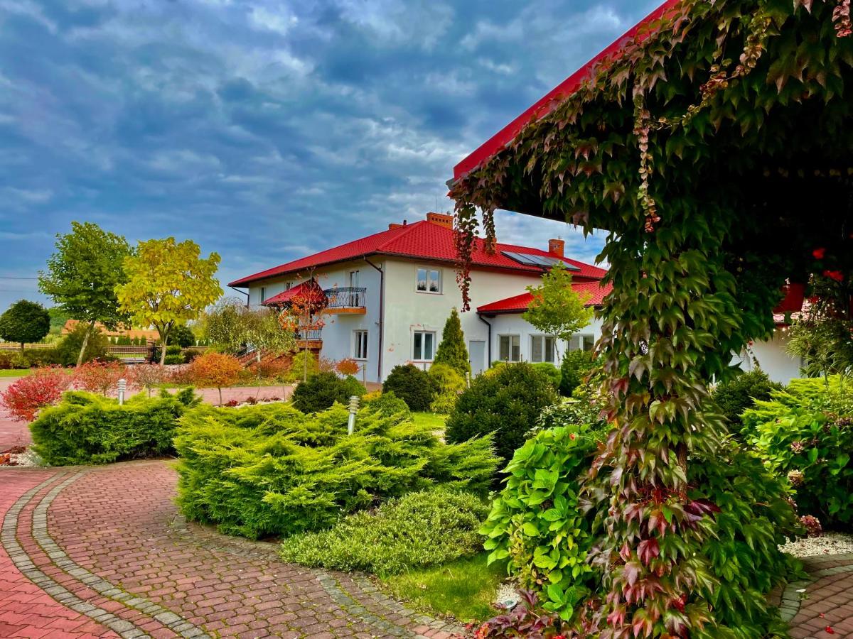 Zajazd Gielarek - Housity
