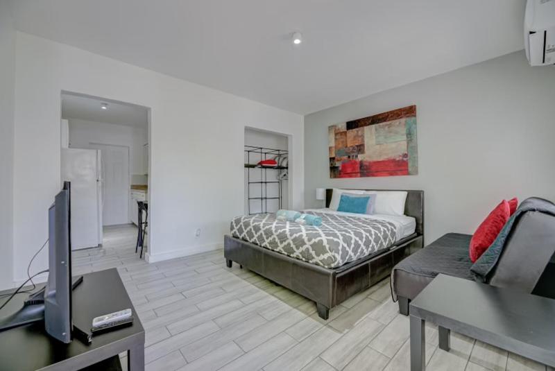 Adorable private apartments in the Heart of Miami! - Housity
