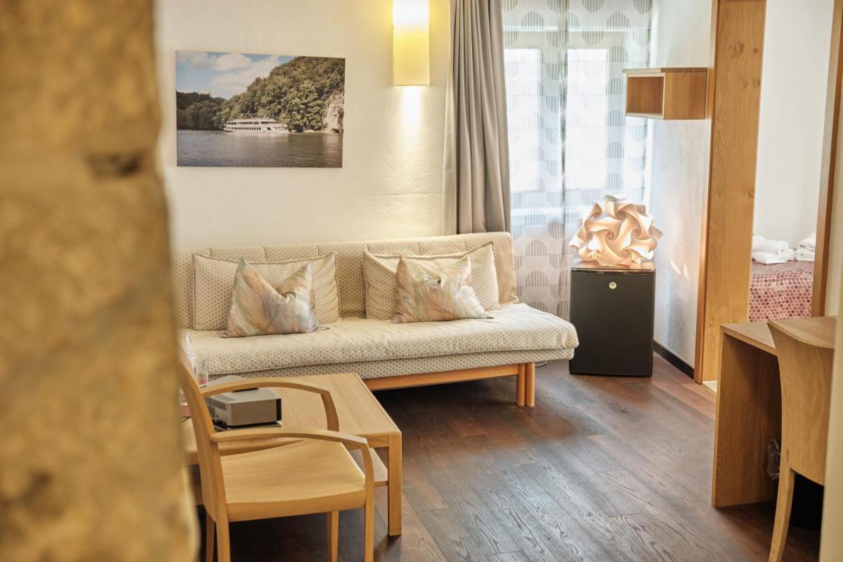 Turmhotel zum Erasmus - Housity