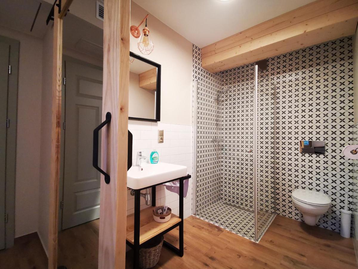 Siedlisko Marianna, apartamenty Janowiec, Kazimierz Dolny - Housity