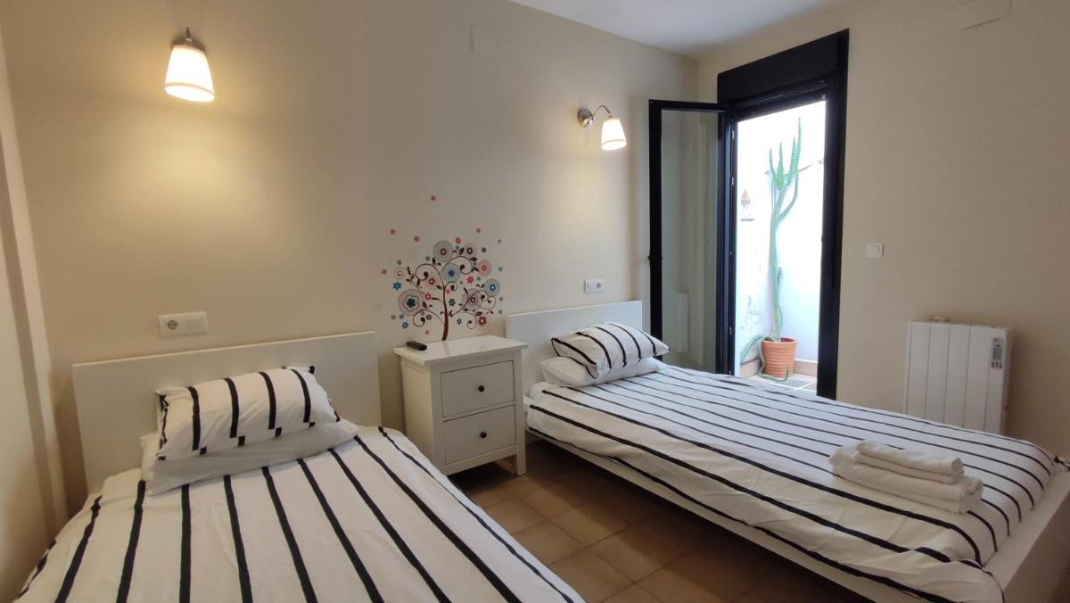 Apartamentos Turísticos ENCANTO - Housity