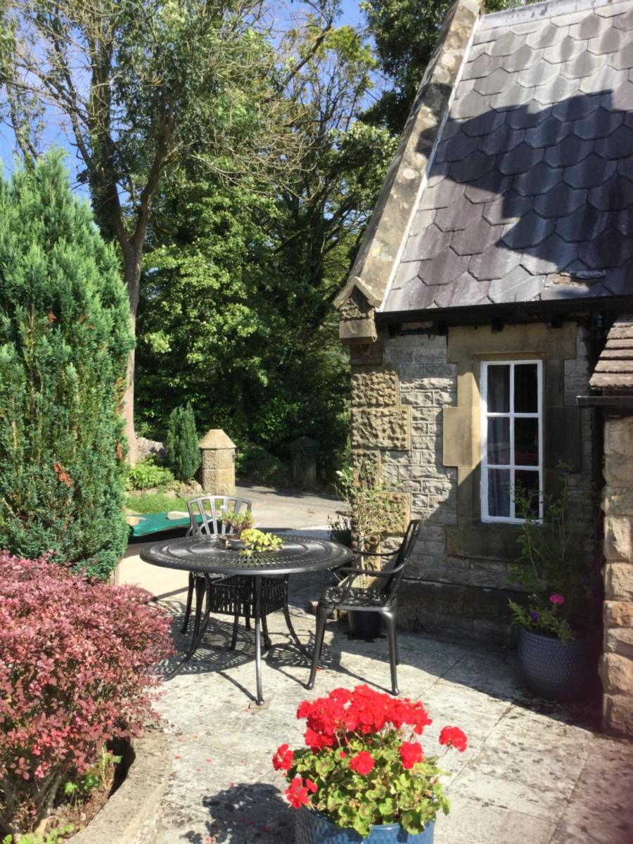 The Lodge - Housity