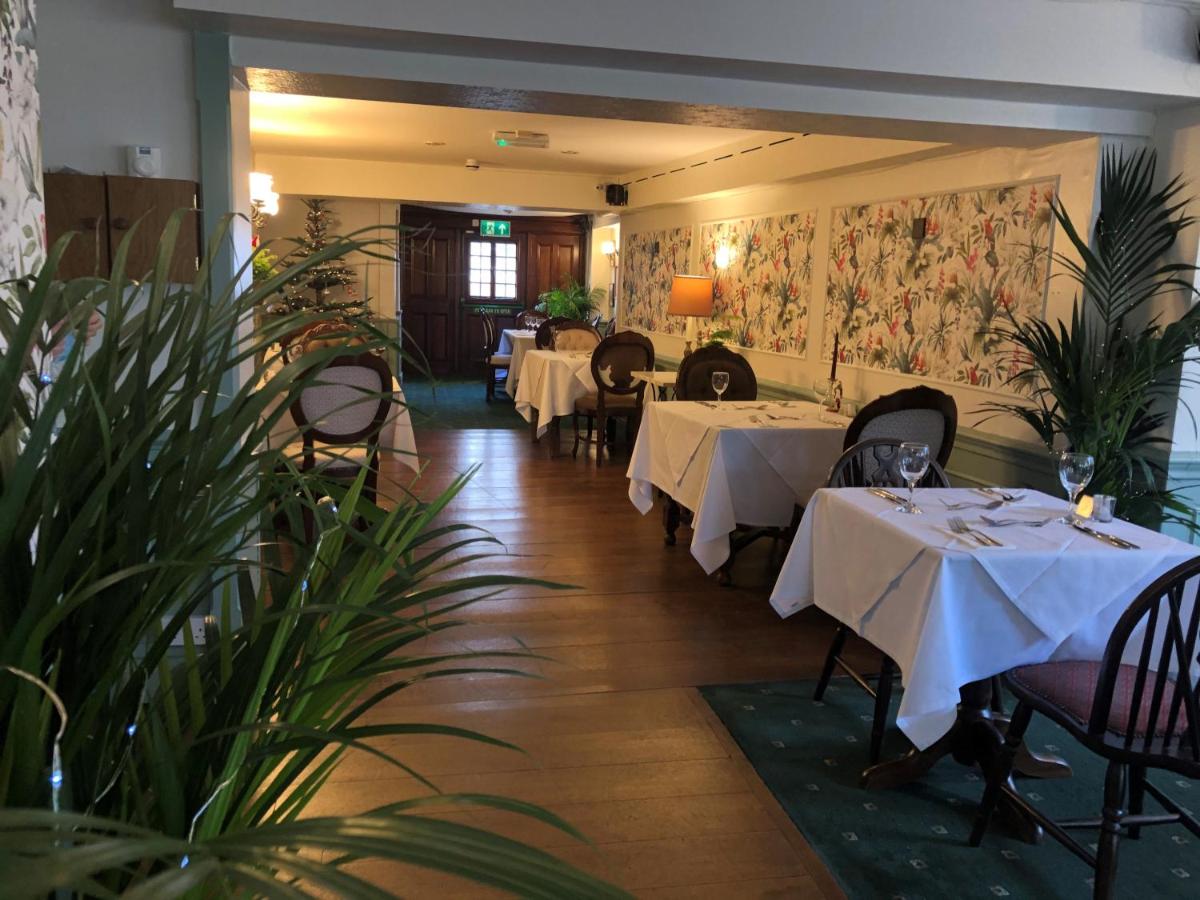 The Swan Inn - Housity