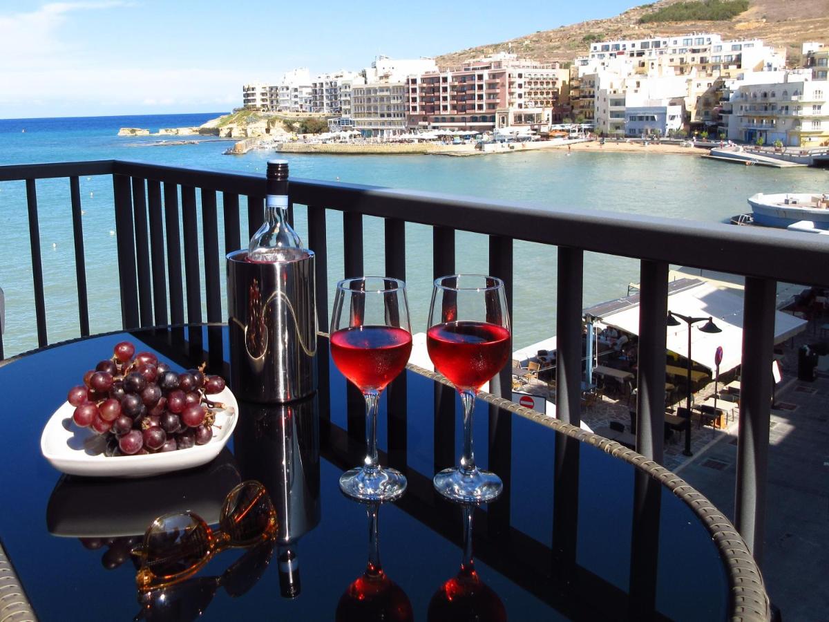 Marsalforn Sea View Beachfront Studio Apartment - Housity